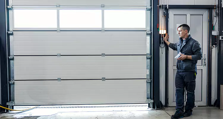 Our Garage Door Repair Services in Casselberry, FL