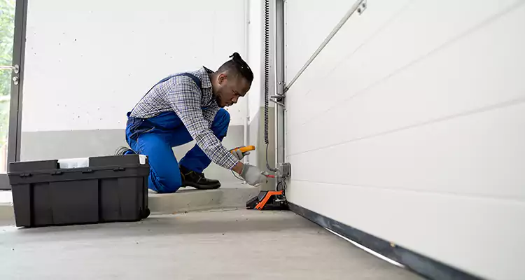 Garage Door Sensor Repair in Casselberry, FL