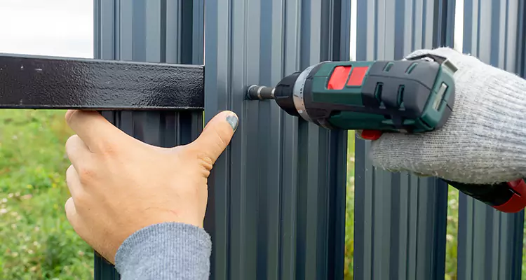 Metal Gate Repair in Casselberry, FL