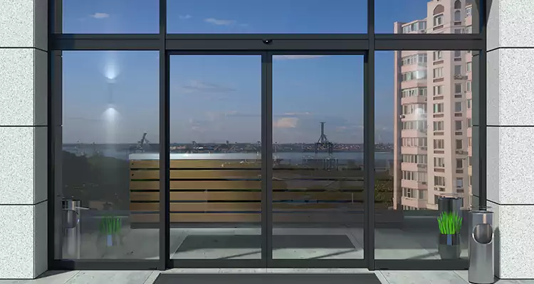 Our Patio Door Casing Repair Services in Casselberry, FL