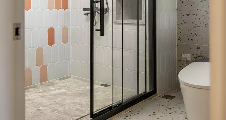 Sliding Shower Door Repair in Casselberry, FL
