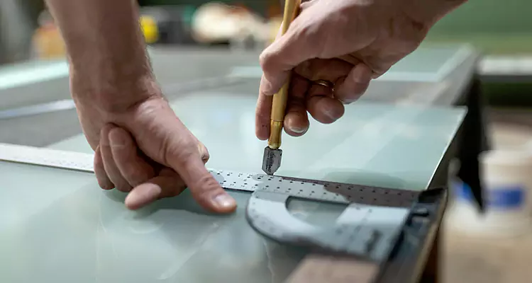 Glass Scratch Repair in Casselberry, FL