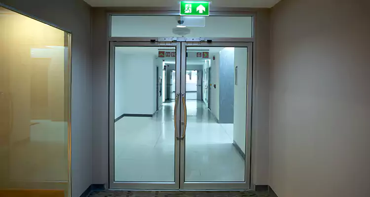 Emergency Glass Door Repair in Casselberry, FL