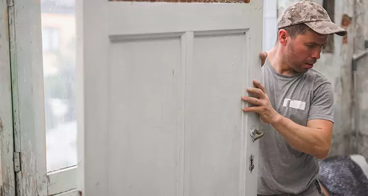 Home Front Door Replacement in Casselberry, FL