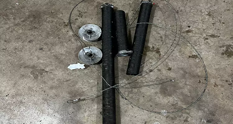 Wayne Dalton Garage Door Spring Replacement in Casselberry, FL