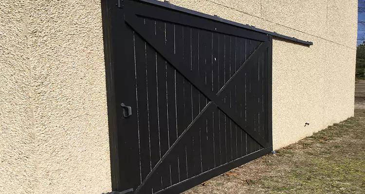 Sliding Barn Door Stuck Maintenance in Casselberry, FL
