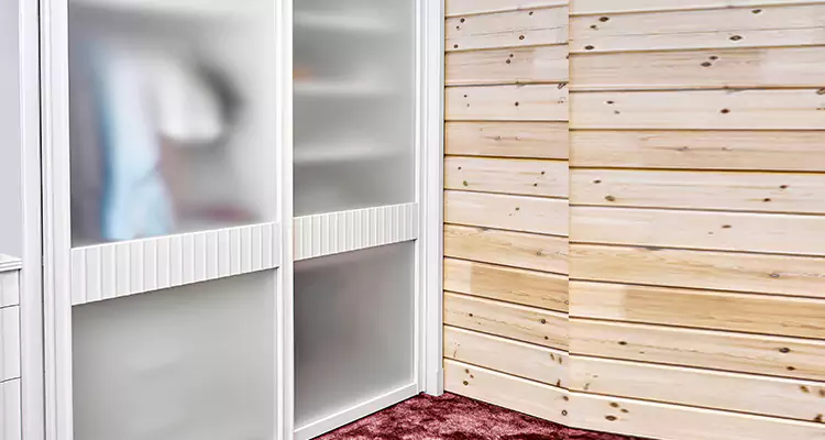 Sliding Closet Door Rollers Replacement in Casselberry, FL