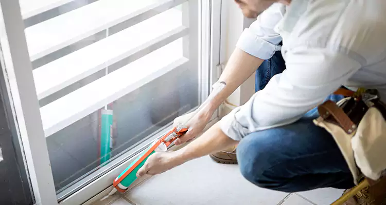 Dap Window Caulk Repair in Casselberry, FL
